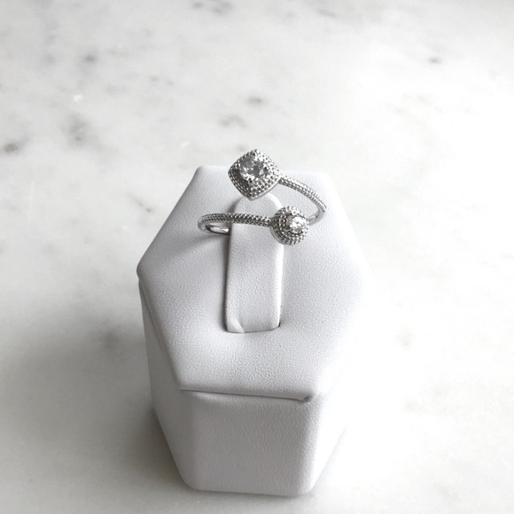 Clearance Sale $20! Sterling Silver Cz Ring - Picture 3 of 16